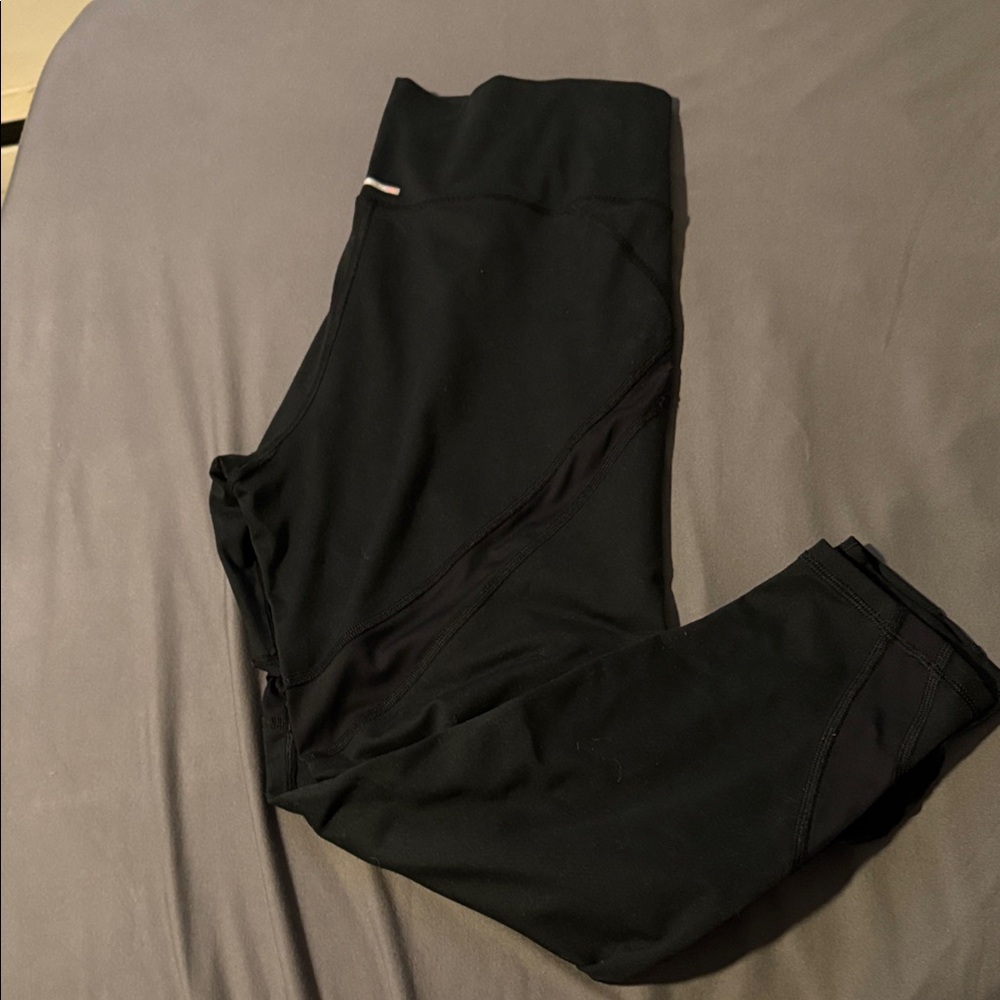 Aerie Black Chill Play Move Leggings